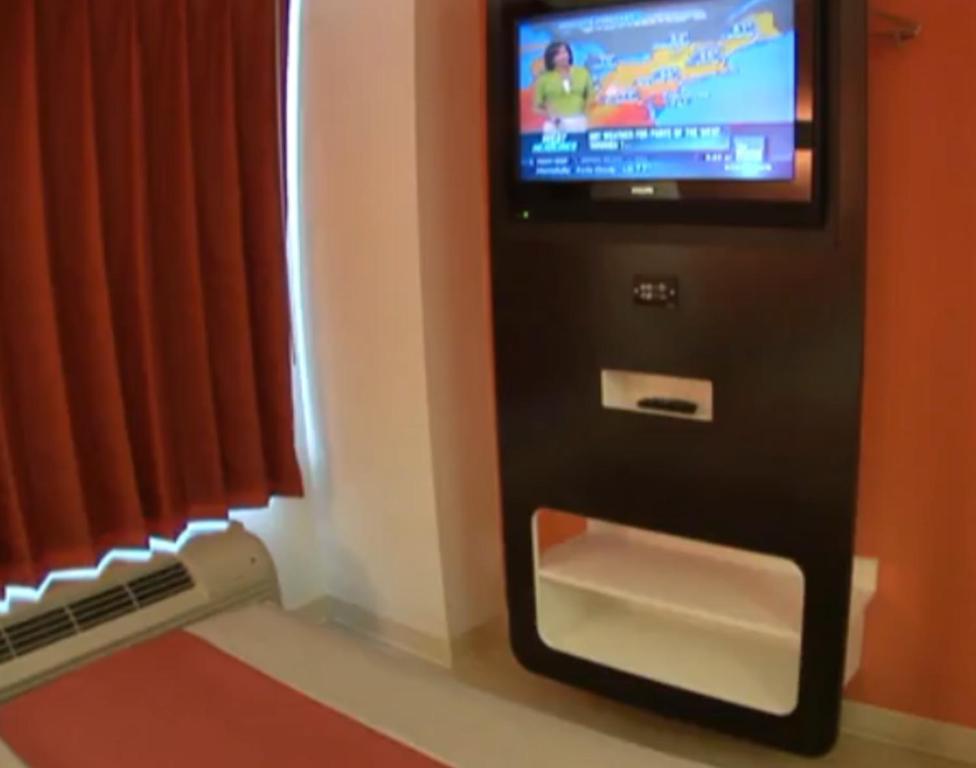 Motel 6 Manteca Εξωτερικό φωτογραφία