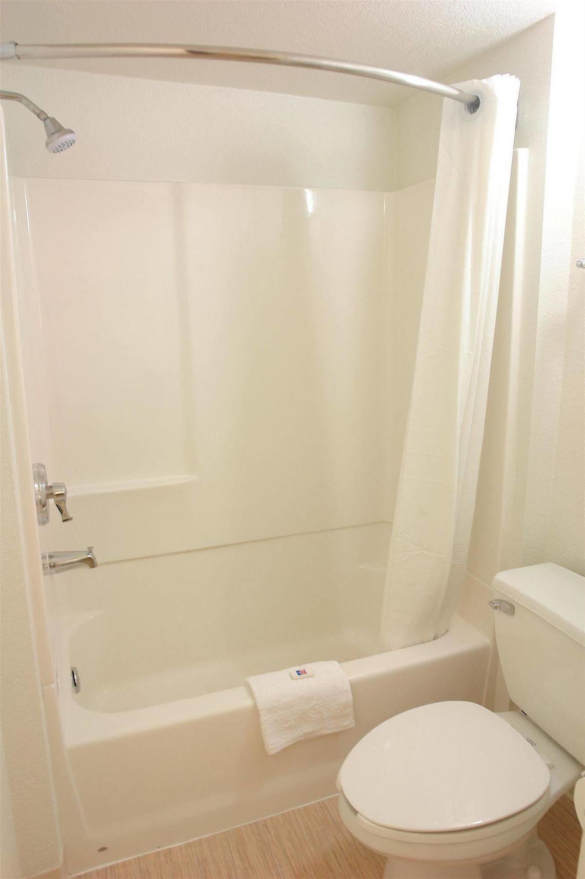 Motel 6 Manteca Εξωτερικό φωτογραφία